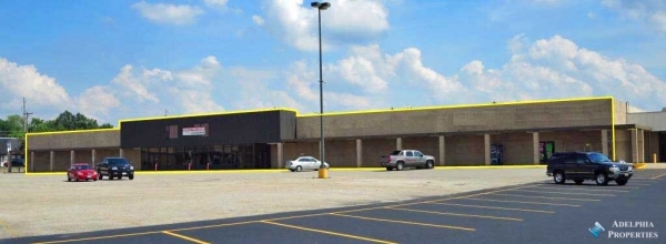 Listing Image #1 - Retail for lease at 510 W Lincoln Ave, Charleston IL 61920