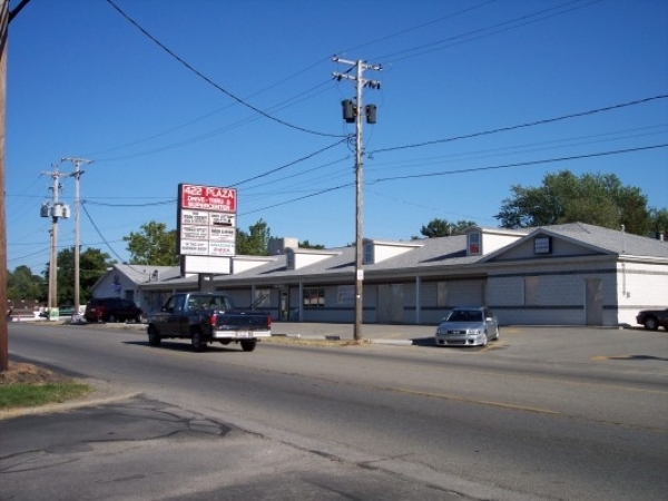 Listing Image #1 - Retail for lease at 196 McCartney Road, Campbell OH 44405