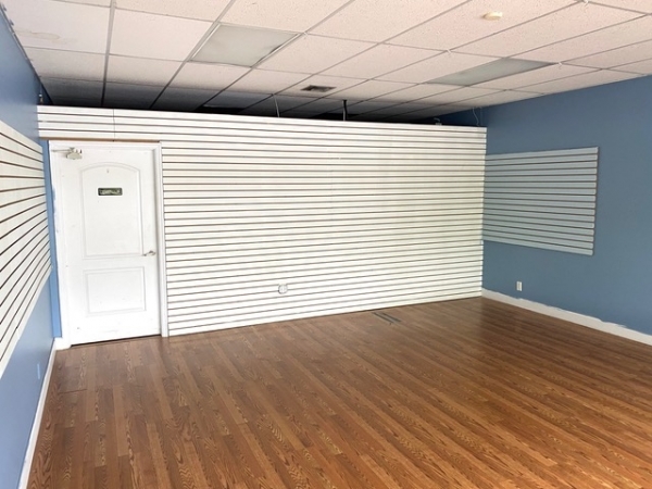 Listing Image #4 - Industrial for lease at 7648 Wiles Road, Coral Springs FL 33067 Listing Image #4 - Industrial for lease at 7648 Wiles Road, Coral Springs FL 33067