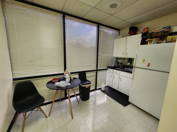 Listing Image #2 - Office for lease at 3160 Riverside Drive, Macon GA 31210