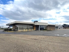 Retail property for lease in Canton, OH