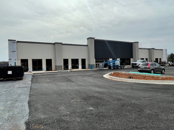 Listing Image #1 - Retail for lease at 8004 Timberlake Road, Lynchburg VA 24502