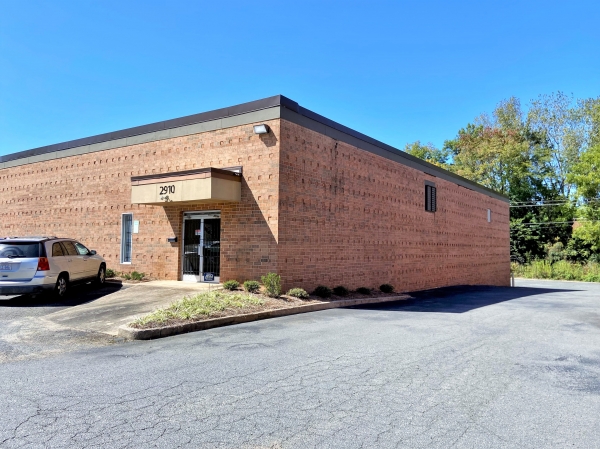 Listing Image #1 - Industrial for lease at 2910 Interstate St, Charlotte NC 28208
