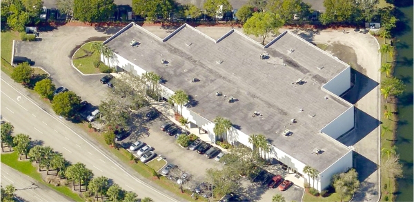Listing Image #2 - Industrial for lease at 5369 N Hiatus Rd, Sunrise FL 33351 Listing Image #2 - Industrial for lease at 5369 N Hiatus Rd, Sunrise FL 33351