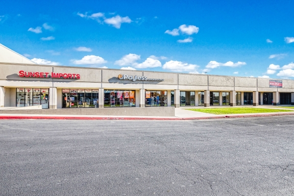 Listing Image #1 - Retail for lease at 5332-5496 Walzem Rd, San Antonio TX 78218