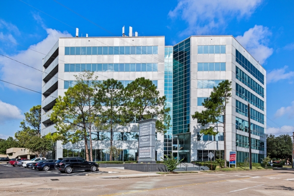 Listing Image #1 - Office for lease at 601 Sawyer St, Houston TX 77007