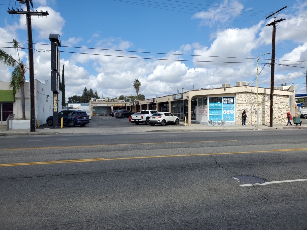Listing Image #1 - Storage for lease at 6027 1/2 Reseda Boulevard, Tarzana CA 91356
