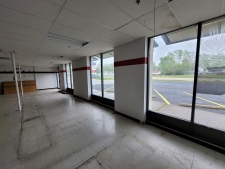 Listing Image #3 - Retail for lease at 1343 N Route 48, Decatur IL 62526