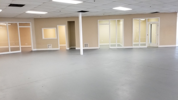 Listing Image #1 - Retail for lease at 6570 Tara Blvd, Jonesboro GA 30236 Listing Image #1 - Retail for lease at 6570 Tara Blvd, Jonesboro GA 30236