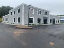 Retail property for lease in North Haven, CT