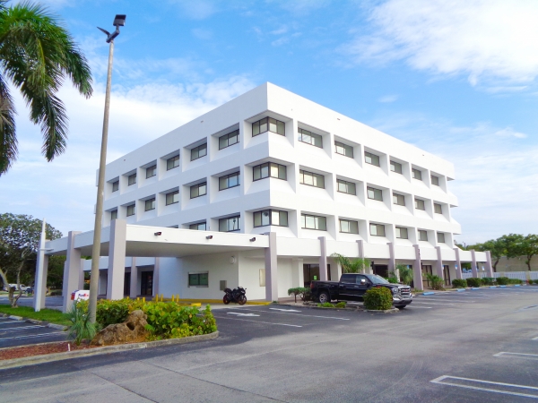Listing Image #1 - Office for lease at 351 S Cypress Rd #406, Pompano Beach FL 33060