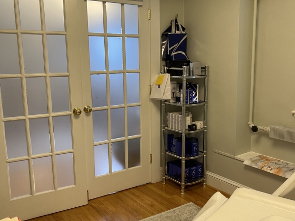 Listing Image #1 - Office for lease at 17 Herrick Rd., Newton Centre MA 02459 Listing Image #1 - Office for lease at 17 Herrick Rd., Newton Centre MA 02459