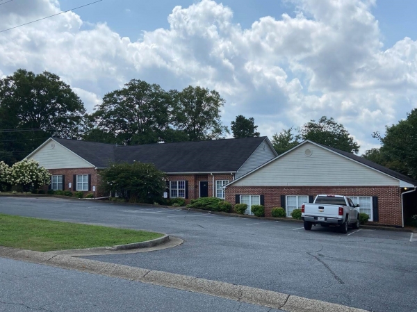Listing Image #1 - Office for lease at 3185 Cherokee St, Kennesaw GA 30144