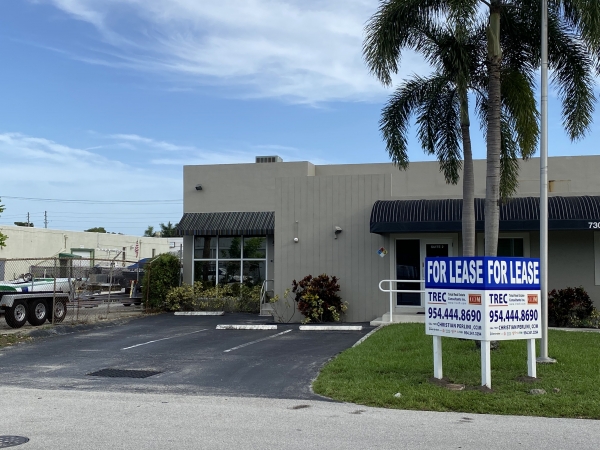Listing Image #1 - Industrial for lease at 730 NW 57th Pl, Fort Lauderdale FL 33309
