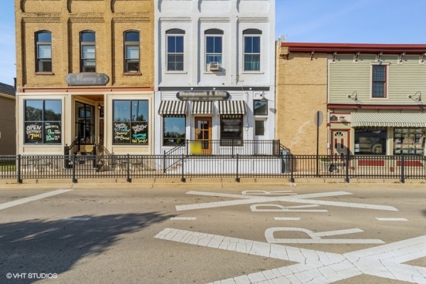 Listing Image #1 - Retail for lease at 11806 Main Street, Huntley IL 60142