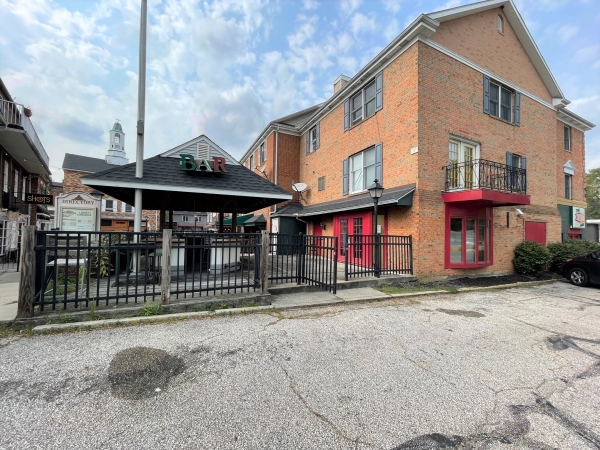 Listing Image #1 - Retail for lease at 1288 Weathervane Lane, Akron OH 44313