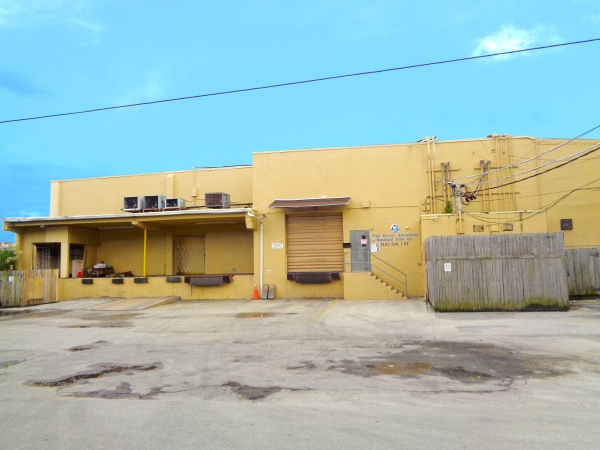 Listing Image #3 - Industrial for lease at 1400 SW 1st Ct #C, Pompano Beach FL 33069 Listing Image #3 - Industrial for lease at 1400 SW 1st Ct #C, Pompano Beach FL 33069