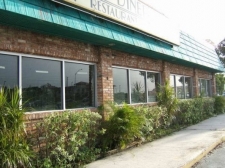 Listing Image #1 - Retail for lease at 6096 W Oakland Park Blvd, Sunrise FL 33319