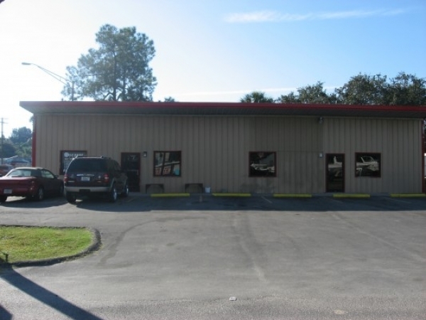 Listing Image #1 - Multi-Use for lease at 6135 Shirley Ave, Bradenton FL 33534