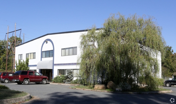 Listing Image #1 - Industrial for lease at 1329 Alum Spring Road, Suite 202, Fredericksburg VA 22401