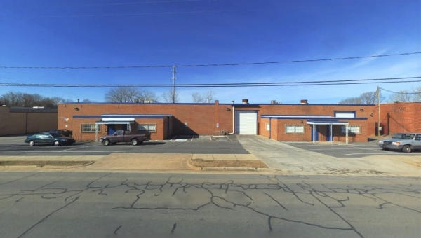 Listing Image #1 - Industrial for lease at 2240 Toomey Ave, Charlotte NC 28203
