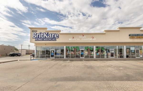 Listing Image #2 - Retail for lease at 3003 50th Street, Lubbock TX 79413