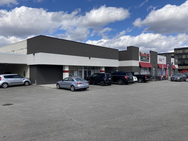 Listing Image #1 - Retail for lease at 615 W. Jefferson Suite A, Springfield IL 62702