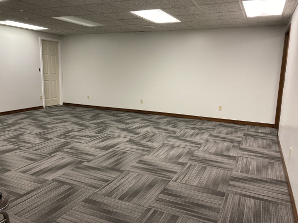 Listing Image #3 - Office for lease at 5221 S 6th Street Frontage Rd E, Springfield IL 62703