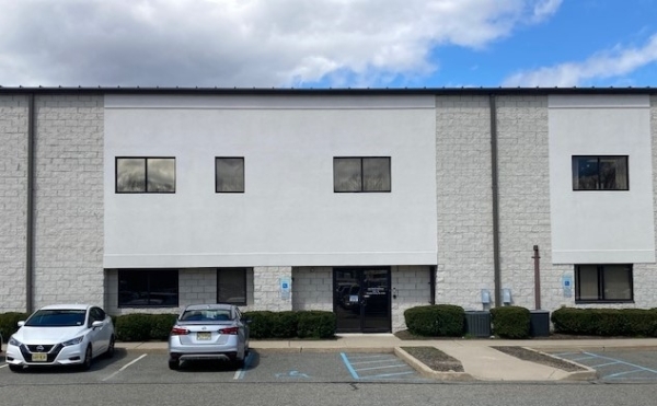 Listing Image #1 - Industrial for lease at 220 West Parkway, Unit #12, Pompton Plains NJ 07444