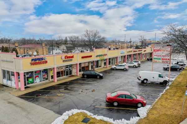 Listing Image #1 - Retail for lease at 34-54 E Roosevelt Rd, Lombard IL 60148 Listing Image #1 - Retail for lease at 34-54 E Roosevelt Rd, Lombard IL 60148