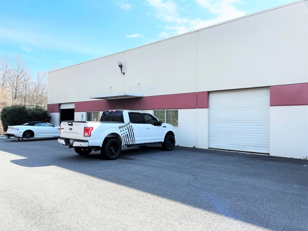Listing Image #1 - Industrial for lease at 330 E Hebron Rd, Charlotte NC 28203