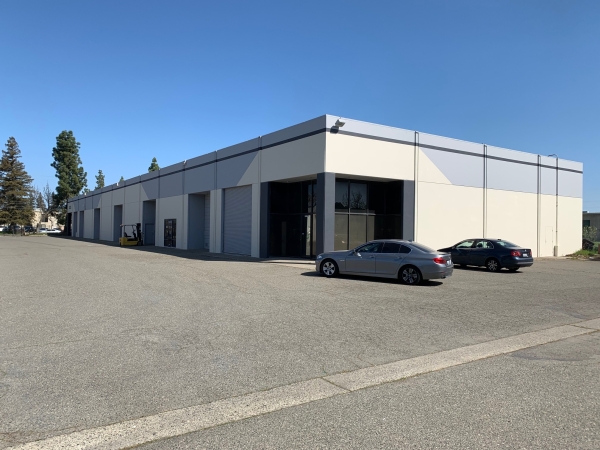 Listing Image #1 - Industrial for lease at 8230 Alpine Avenue, Sacramento CA 95826
