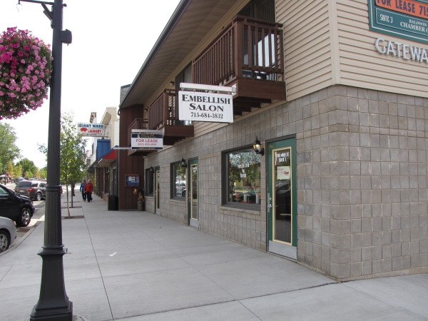 Listing Image #1 - Retail for lease at 780 Main Street, Baldwin WI 54002
