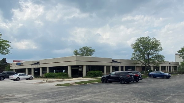 Listing Image #1 - Office for lease at 400 E 22nd Street, Lombard IL 60148