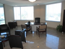Office property for lease in Crystal Lake, IL