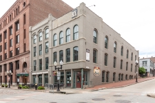 Retail property for lease in St. Louis, MO