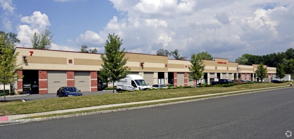 Listing Image #1 - Industrial for lease at 7 Industrial Parkway, Livingston NJ 07039
