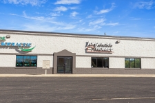 Retail for lease in Elk River, MN