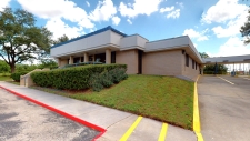 Listing Image #1 - Office for lease at 4101 Clinton Dr, Houston TX 77020