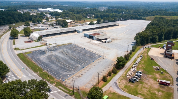 Listing Image #1 - Industrial for lease at 710 Mauldin Rd, Greenville SC 29607