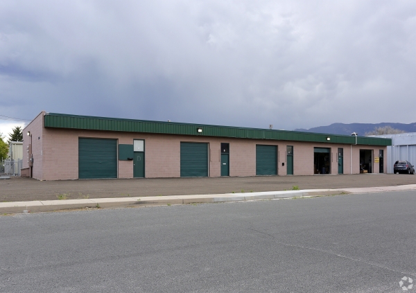 Listing Image #1 - Industrial for lease at 3120 Beacon St, colorado springs CO 80907