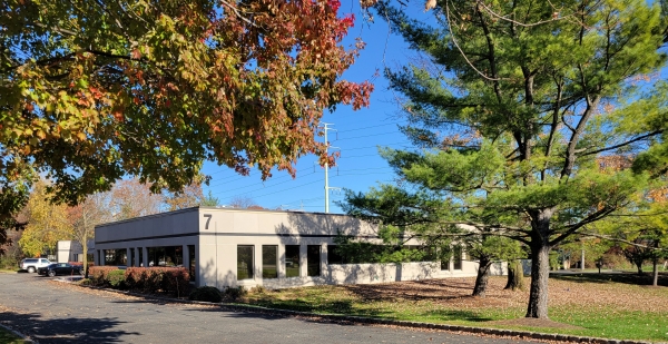 Listing Image #1 - Office for lease at 7 East Frederick Place, Cedar Knolls NJ 07927