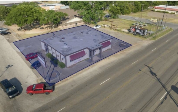 Listing Image #3 - Retail for lease at 1415 N New Road, Waco TX 76710