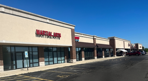 Listing Image #1 - Retail for lease at 5019 Ace Lane, Naperville IL 60564