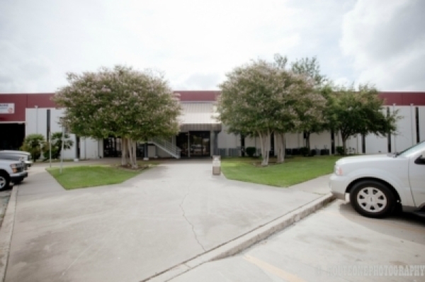 Listing Image #1 - Office for lease at 5277 Old Brownsville Road, Corpus Christi TX 78405