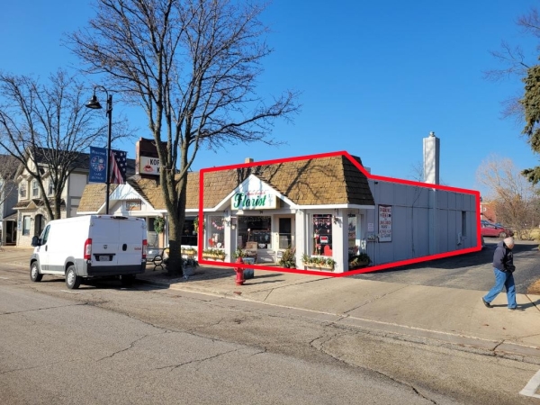 Listing Image #1 - Retail for lease at 30-34 E Main Street, Lake Zurich IL 60047