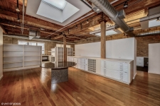 Office property for lease in Chicago, IL