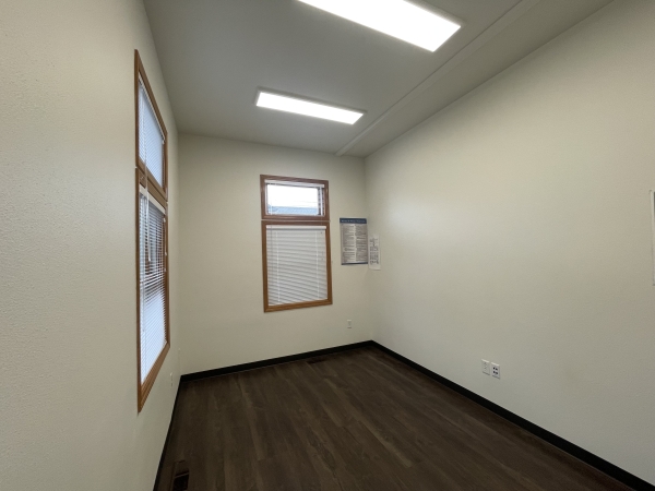 Listing Image #3 - Office for lease at 669 Ray J. Glatt Circle Suite A and Suite B, Woodburn OR 97071
