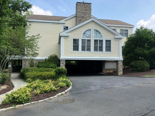 Listing Image #2 - Office for lease at 641 Danbury Road, Ridgefield CT 06877