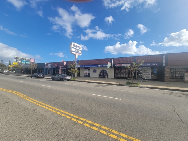 Listing Image #1 - Retail for lease at 12822 1/2 Victory Boulevard, North Hollywood CA 91606